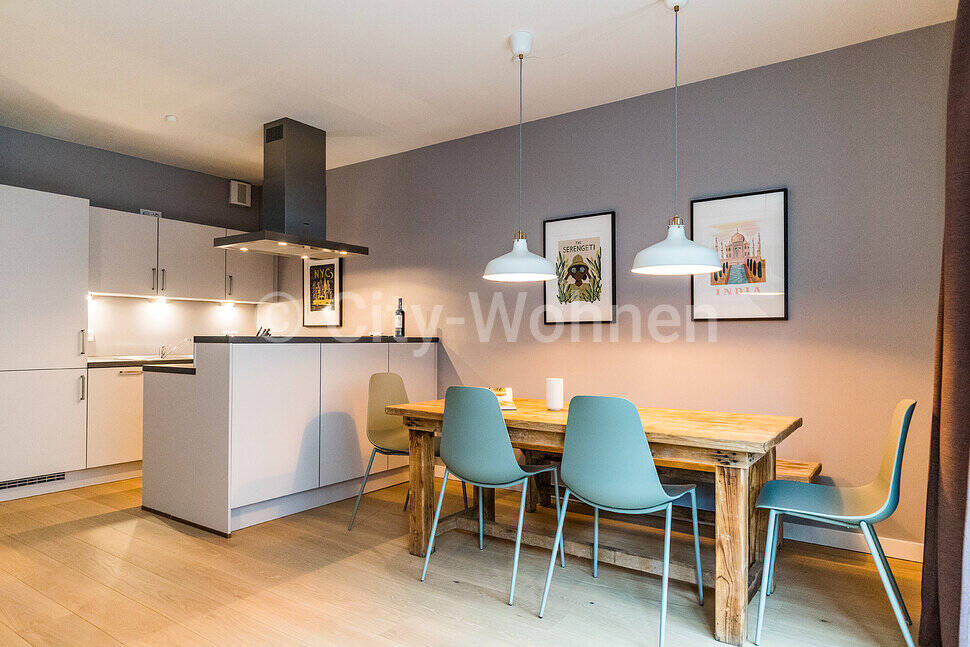 Modern möblierte 2-Zimmer-Neubauwohnung mit Balkon in Hamburg Groß-Flottbek, 22609 Hamburg (Altona Groß Flottbek Nienstedten Osdorf Othmarschen)