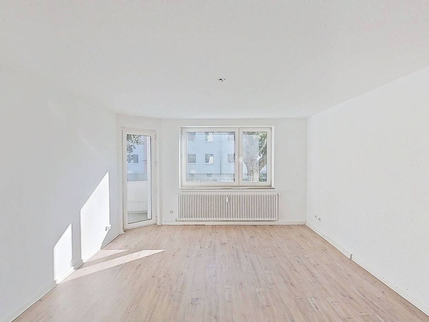Schicke 3-Zi.-Whg mit BALKON & Tageslichtbad in zentraler Lage, 32423 Minden
