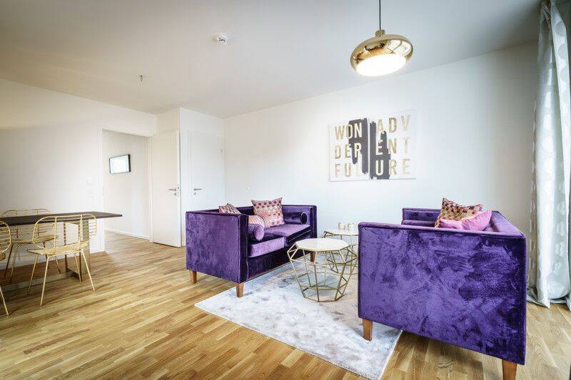 Wohnen auf zwei Ebenen: Exklusive 4-Zimmer-Maisonette mit Eichenholzfußboden und Fußbodenheizung, 22045 Hamburg (Wandsbek Jenfeld Tonndorf)
