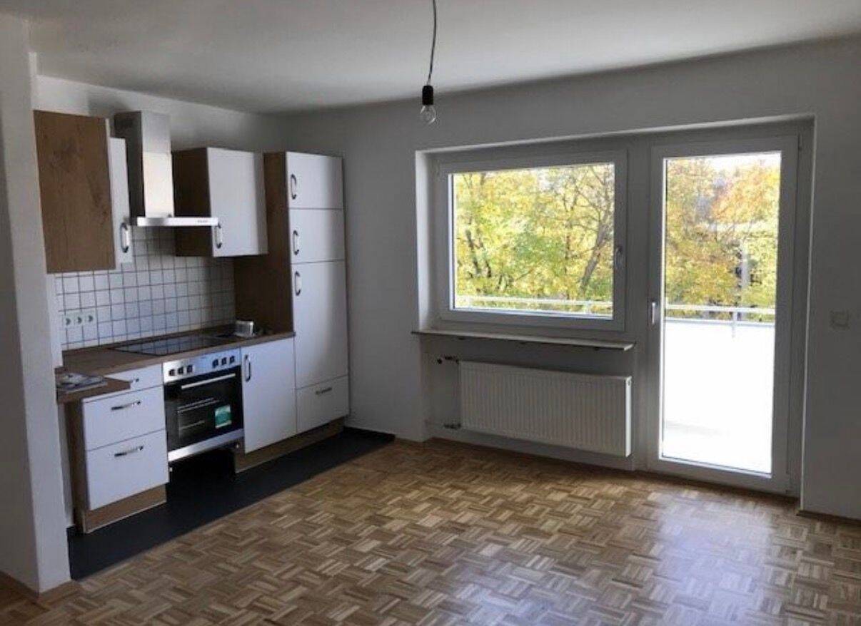 1 Zimmer Appartement im Regensburger Westen, 93049 Regensburg (Großprüfening-Dechbetten-Königswiesen Innenstadt Westenviertel)