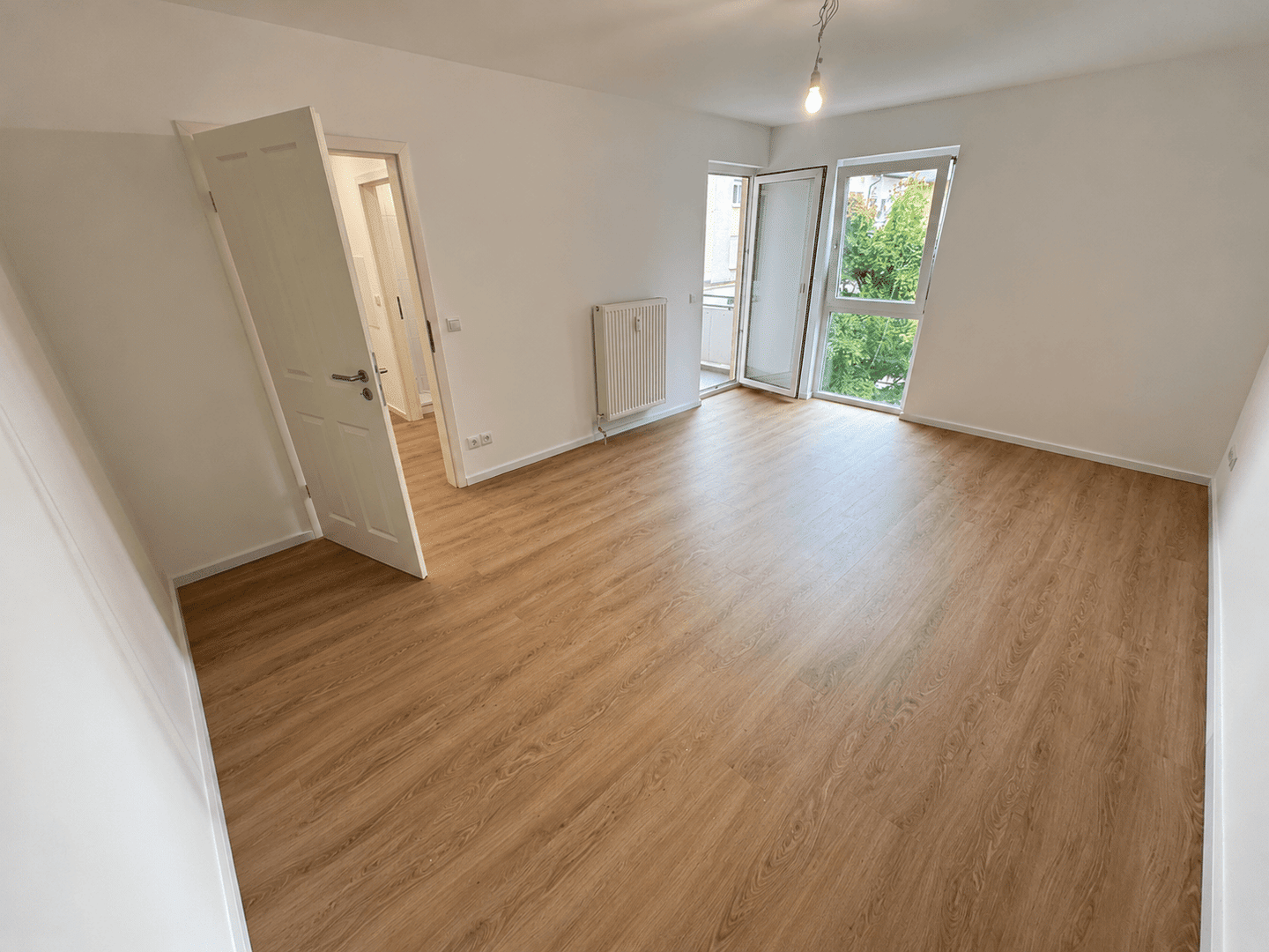 Schöne 1 Zimmer Whg. mit Balkon zu vermieten, 18055 Rostock (Brinckmansdorf Kassebohm Kröpeliner Tor-Vorstadt Stadtmitte)
