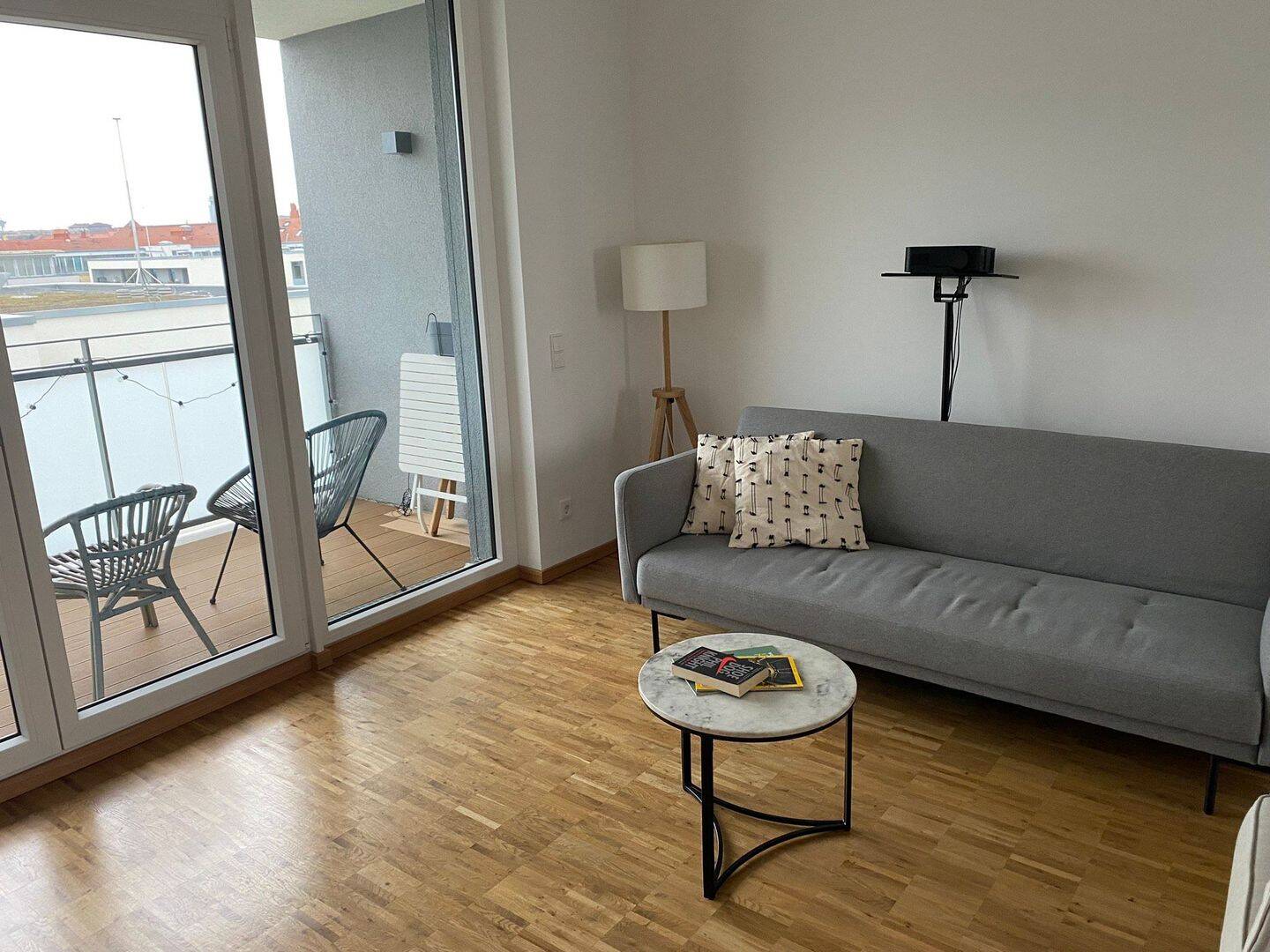 Mietwohnung, 4 Zimmer, 105 m², in Berlin, 14059 Berlin (Charlottenburg-Wilmersdorf Charlottenburg Westend)