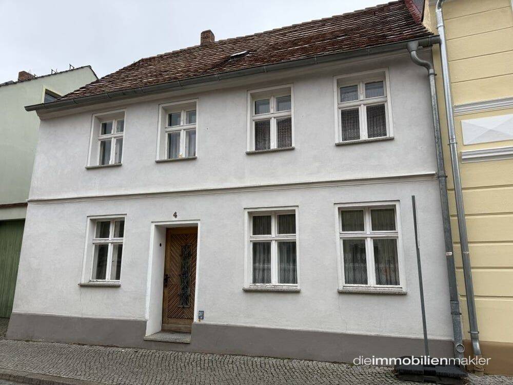 Uriges nostalgisches Stadthaus mit großem Garten bis zur Stadtmauer, 15926 Luckau