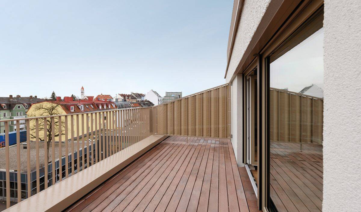 Mehr ist mehr: Neues Zuhause mit Dachterrasse, Stellplatz und innovativen Features, 81241 München (Aubing-Lochhausen-Langwied Pasing-Obermenzing)
