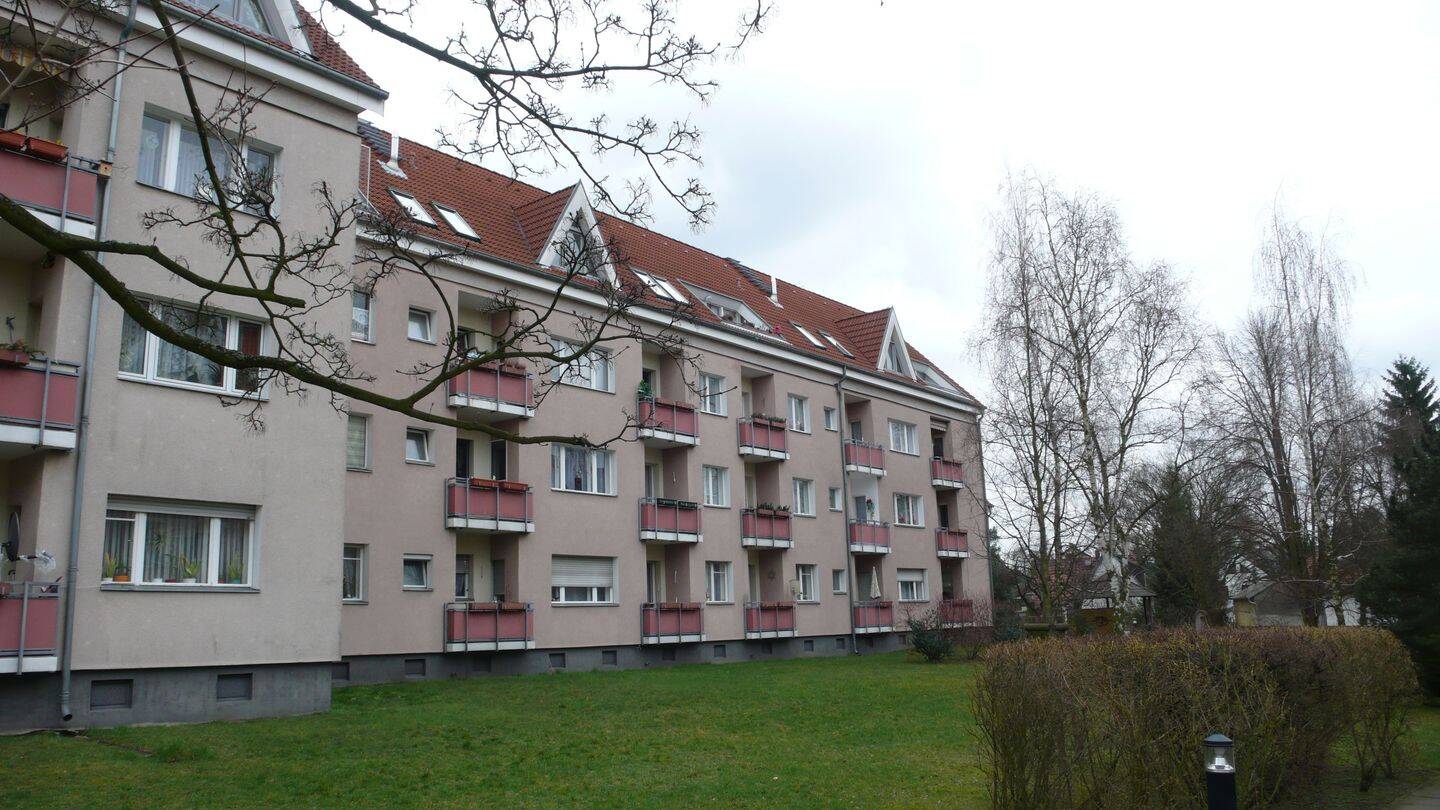 3 Zimmer Dachgeschosswohnung mit WBS 100 oder 140, 13437 Berlin (Reinickendorf Kolonie Müller Kolonie Roedernallee Wittenau)