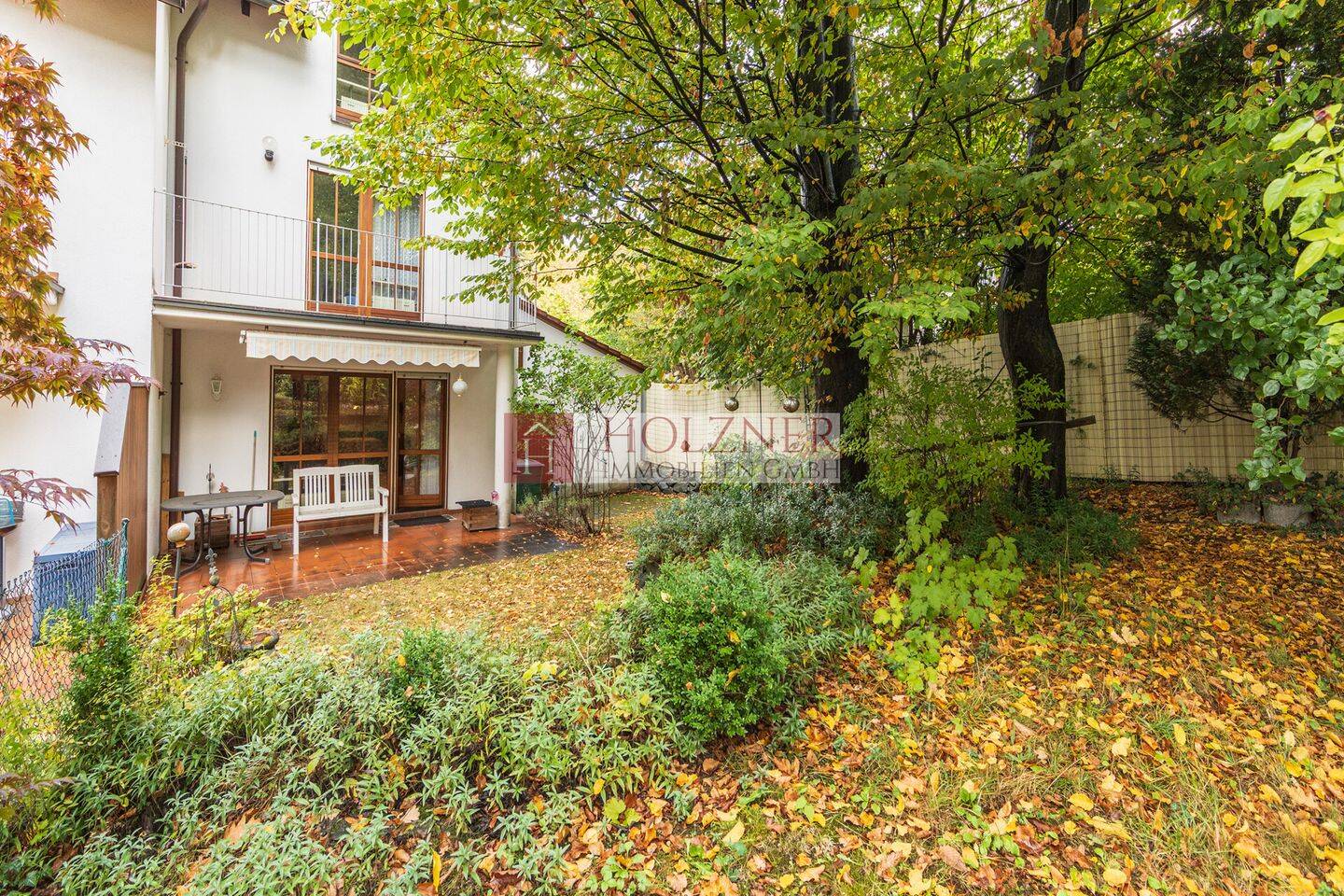 DHH auf Erbpachtgrundstück- Charmante Doppelhaushälfte mit Garten & Garage, 84036 Landshut