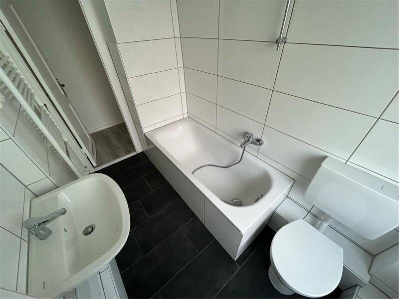 Sanierte 2-Zimmer-Erdgeschosswohnung in Bremerhaven Geestemünde, 27570 Bremerhaven (Geestemünde)