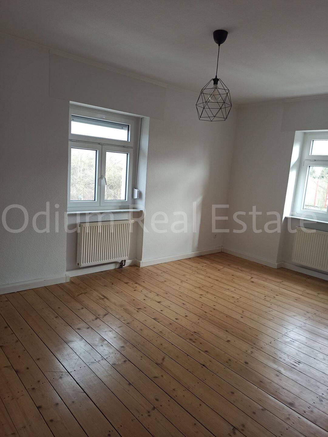 Altbaucharme trifft Wohnkomfort – großzügige 4-Zimmer-Wohnung in attraktiver Lage von Speyer, 67346 Speyer (Angelhof I und II Speyer)