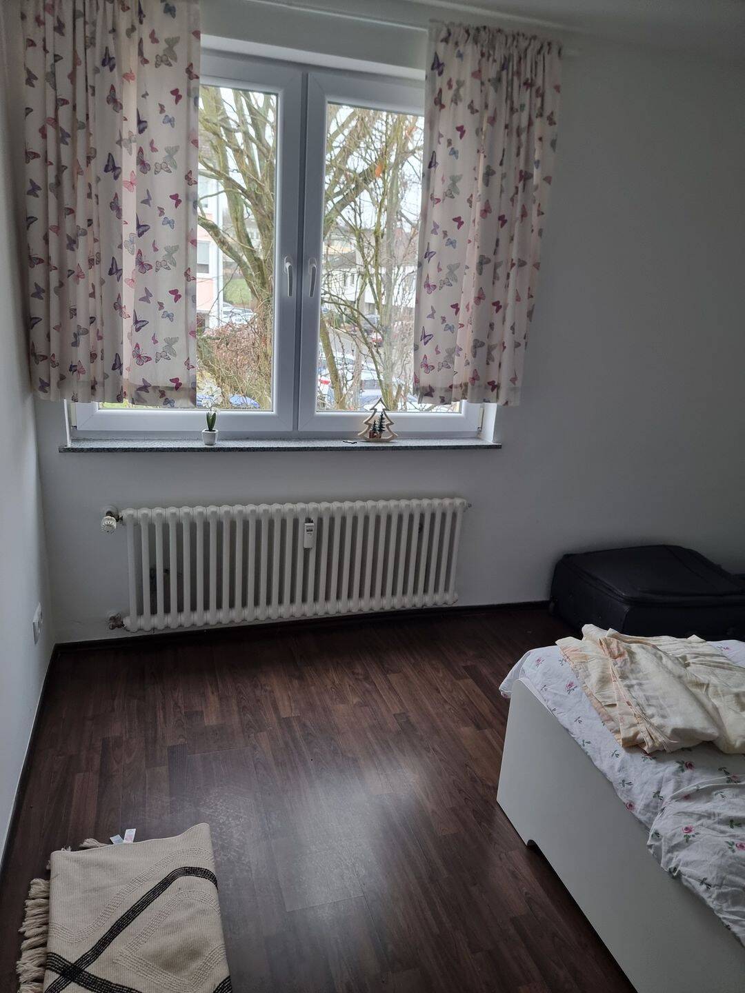 Schöne 4 Zi. Teilmöbilierte Wohnung Bonn Duisdorf, 53123 Bonn