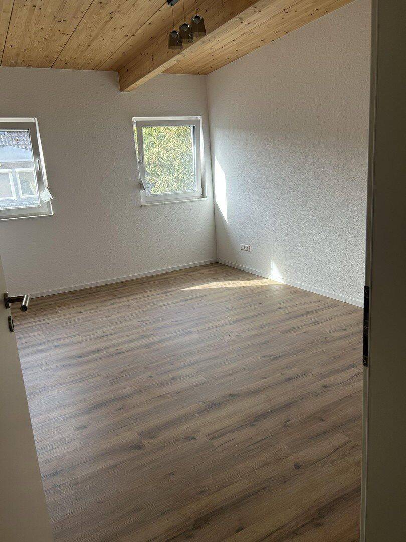 Letzten 3 Zimmer in zwei Neubau-Maisonettewohnungen an Studenten zu vermieten, 76137 Karlsruhe