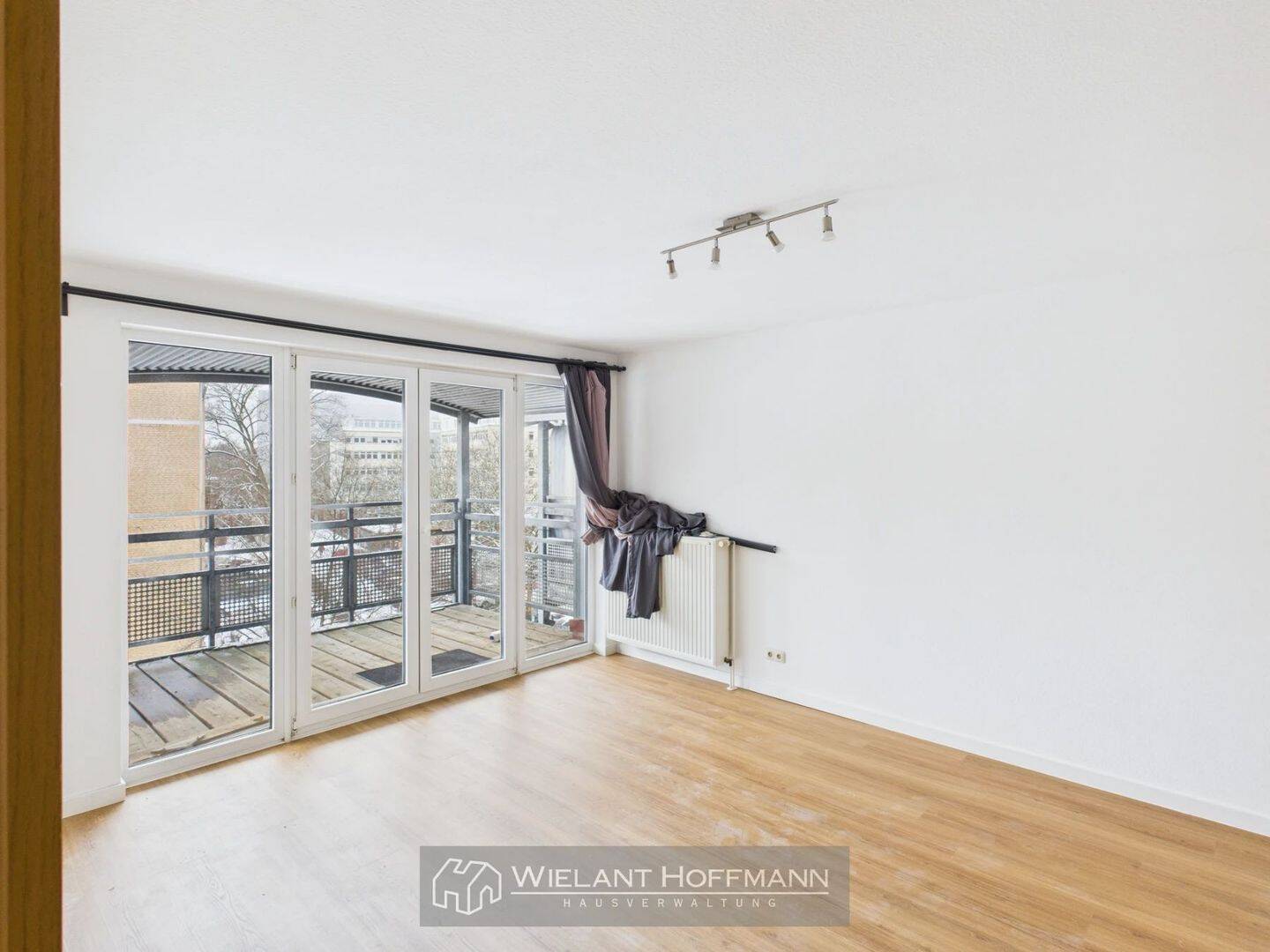 Neuwertige 2-Zimmer-Wohnung mit Balkon in Altona, 22769 Hamburg (Altona)