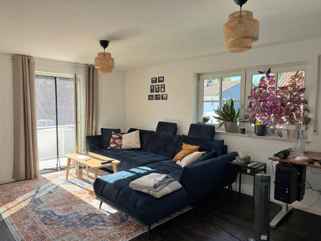 Großzügige, helle 2 Zimmer Wohnung mit Westbalkon in München-Aubing, 81243 München (Aubing-Lochhausen-Langwied Pasing-Obermenzing)