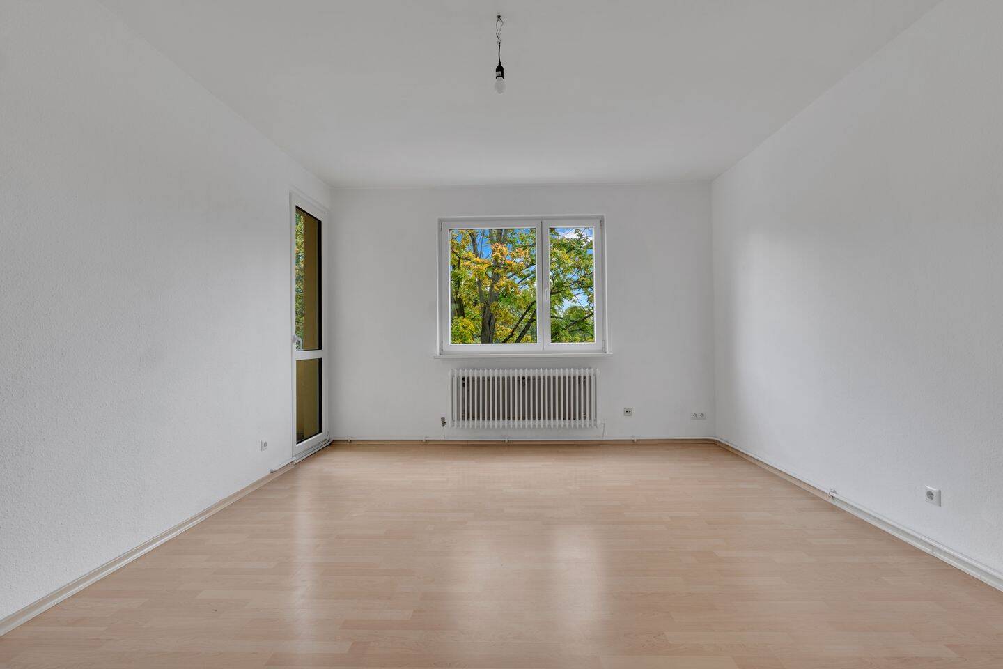 Grünblick und Privatsphäre – Perfekt geschnittene 3 Zimmer Wohnung mit Balkon in Toplage, 13355 Berlin (Mitte Gesundbrunnen Prenzlauer Berg Wedding)