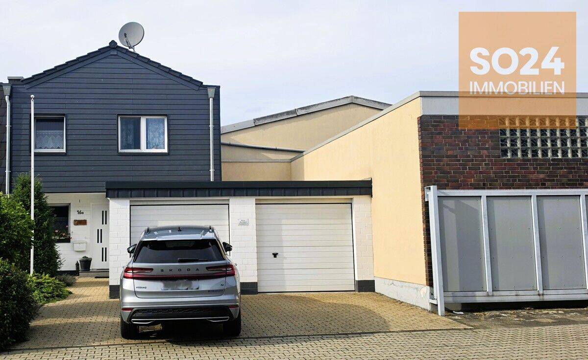 SO24: Titz, Kernort, sehr gute Lage, Reiheneckhaus, 2 Grundstücke, 2 Garagen, Terrasse, Gartenhaus, 52445 Titz