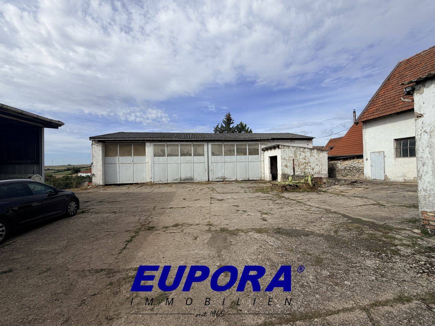 EUPORA® Immobilien: Ehemaliger Bauernhof mit großen Nebegebäuden in Stetten., 67294 Stetten