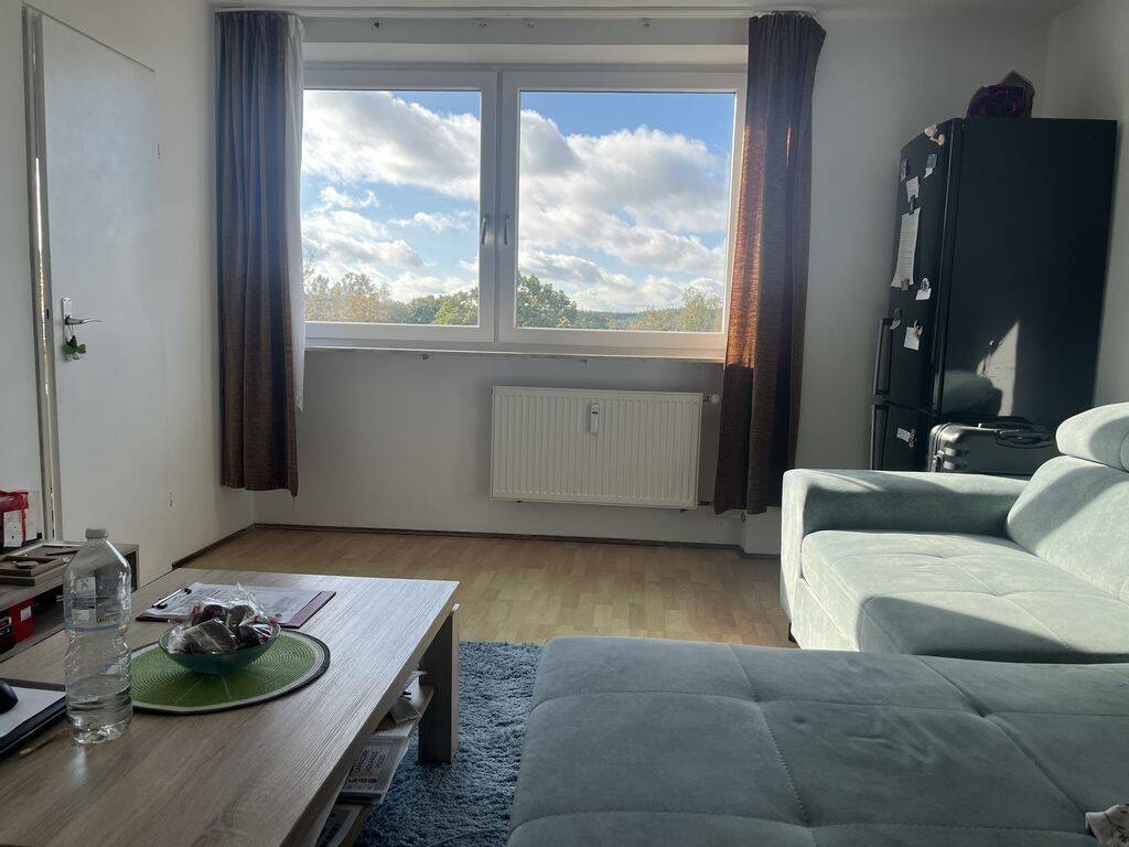Gut vermietete, charmante 1 Zimmer-Wohnung mit Einbauküche in begehrter Lage, 81477 München (Thalk. Obersendl.-Forsten-Fürstenr.-Solln)