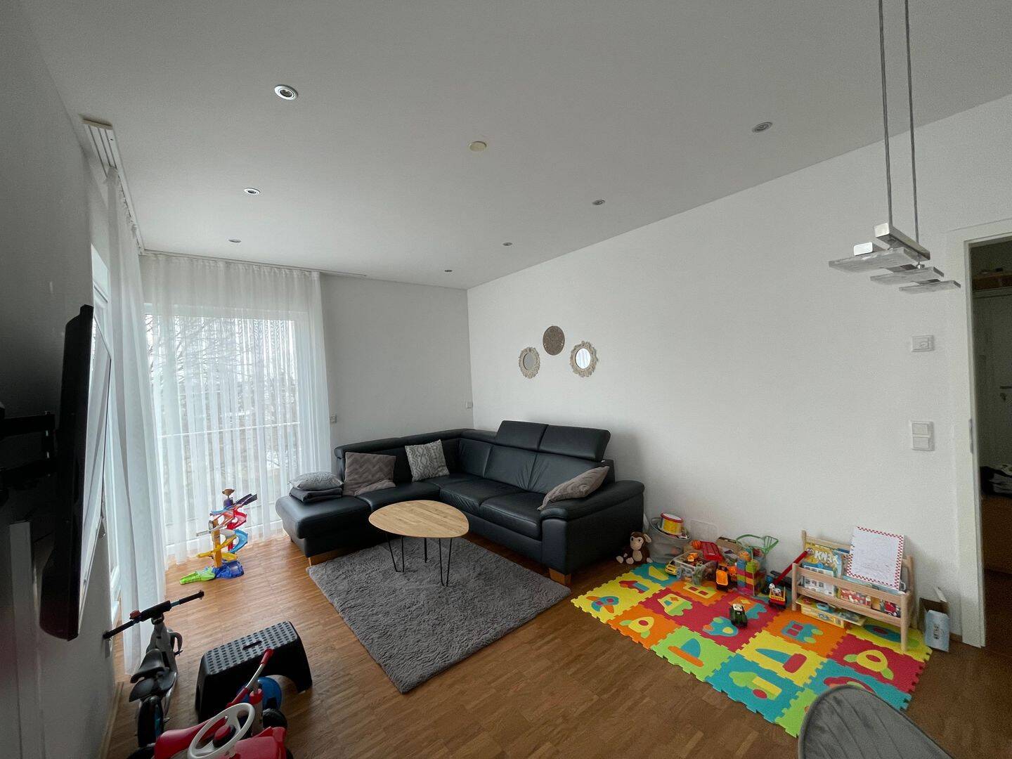 Stilvolle, neuwertige 3-Zimmer-Wohnung mit Balkon und EBK in Gießen, 35394 Gießen