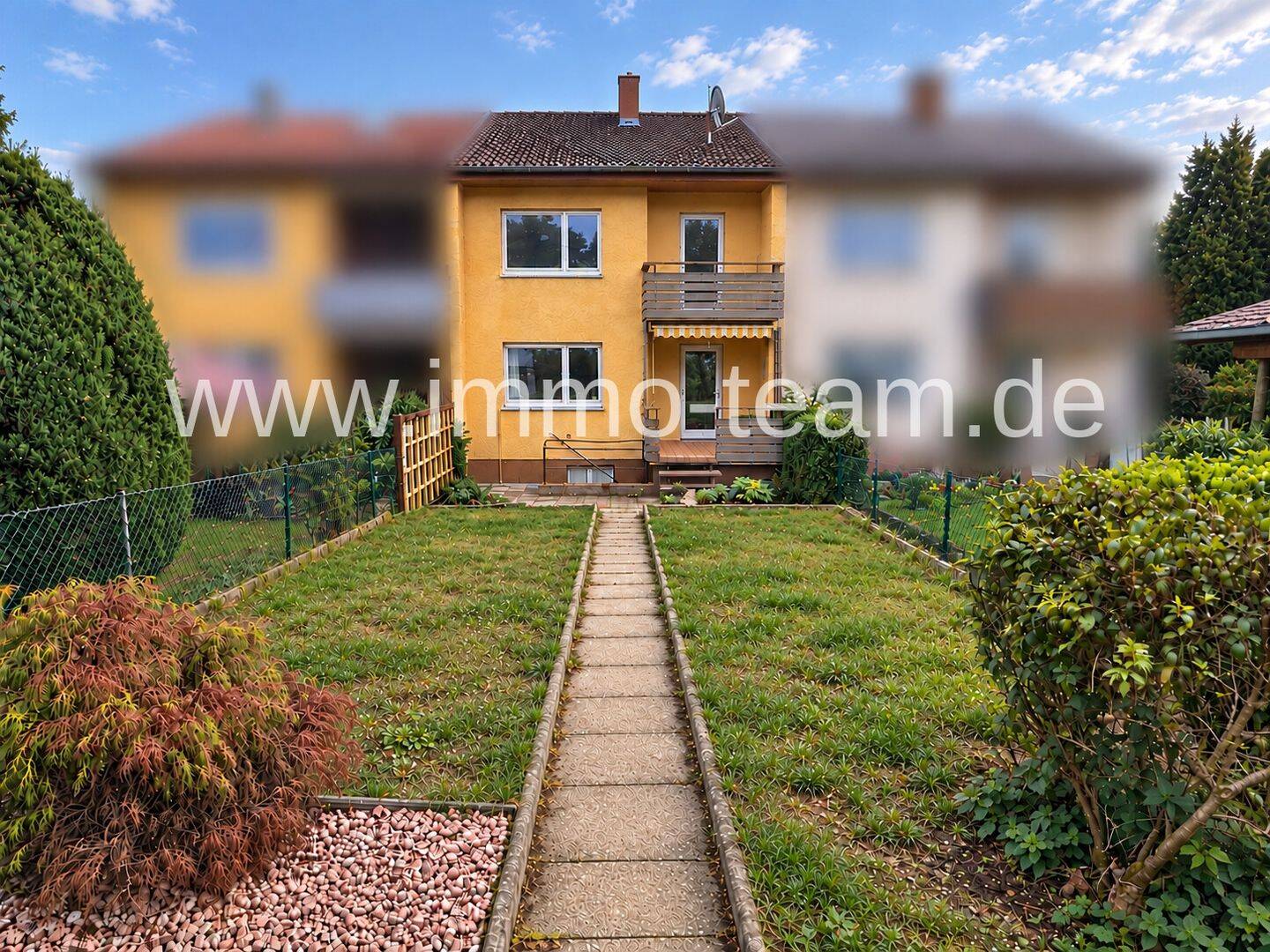Sonntag Besichtigung// Gestalten Sie Ihr Traumhaus – Reihenmittelhaus mit schönem Garten, 73230 Kirchheim unter Teck