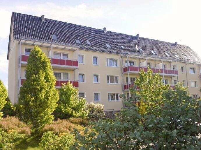 Schöne 2 Zimmer Wohnung, 55 qm, in Greiz-Gommla, 7973 Greiz