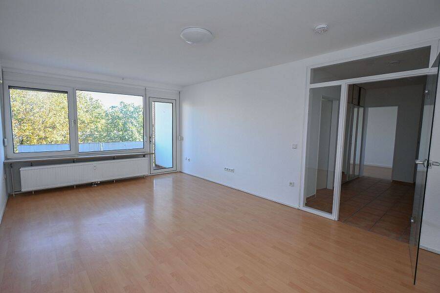 Frisch renovierte 3-Zimmer-Eigentumswohnung mit Balkon in Münster-Kinderhaus!, 48159 Münster