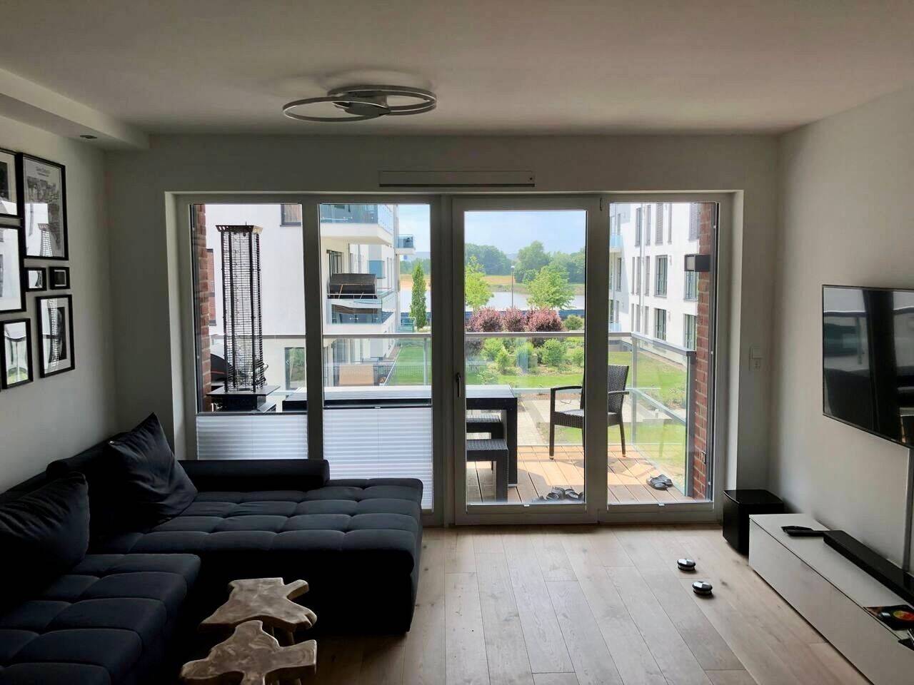Exklusive 3-Zimmer Wohnung mit Weserblick in der Überseestadt, 28217 Bremen (Handelshäfen Steffensweg Utbremen Westend)