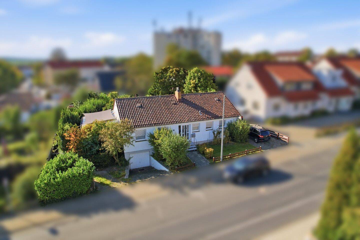 Charmantes Einfamilienhaus mit großem Garten, Garage und beheiztem Wintergarten in Wolfenbüttel!, 38300 Wolfenbüttel