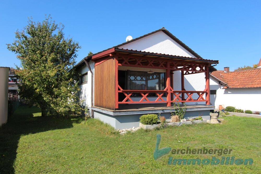 Einfamilienhaus zur Miete in toller Siedlungslage von Osterhofen, 94486 Osterhofen