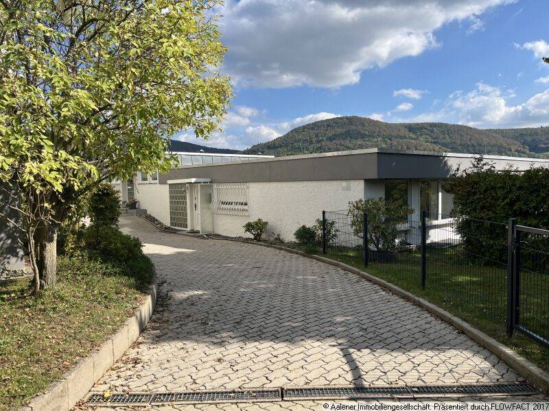 Reihen-Bungalow mit herrlicher Aussichtsterrasse in Aalen-Grauleshof, 73431 Aalen