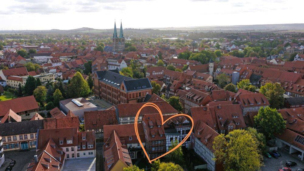 Neue Chance für 350.000 €: Denkmal von 1687 in Quedlinburg – 190 m² selbst nutzen + Mieteinnahmen, 6484 Quedlinburg