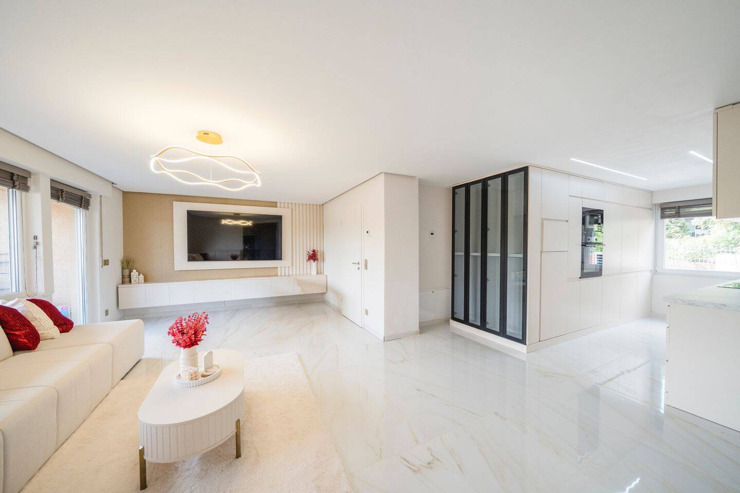 Haus mit Garage, 8 Zimmern, Wärmepumpe, PV-Anlage – Pforzheim-Büchenbronn, 75180 Pforzheim (Büchenbronn Dillweißenstein Sonnenberg Sonnenhof)