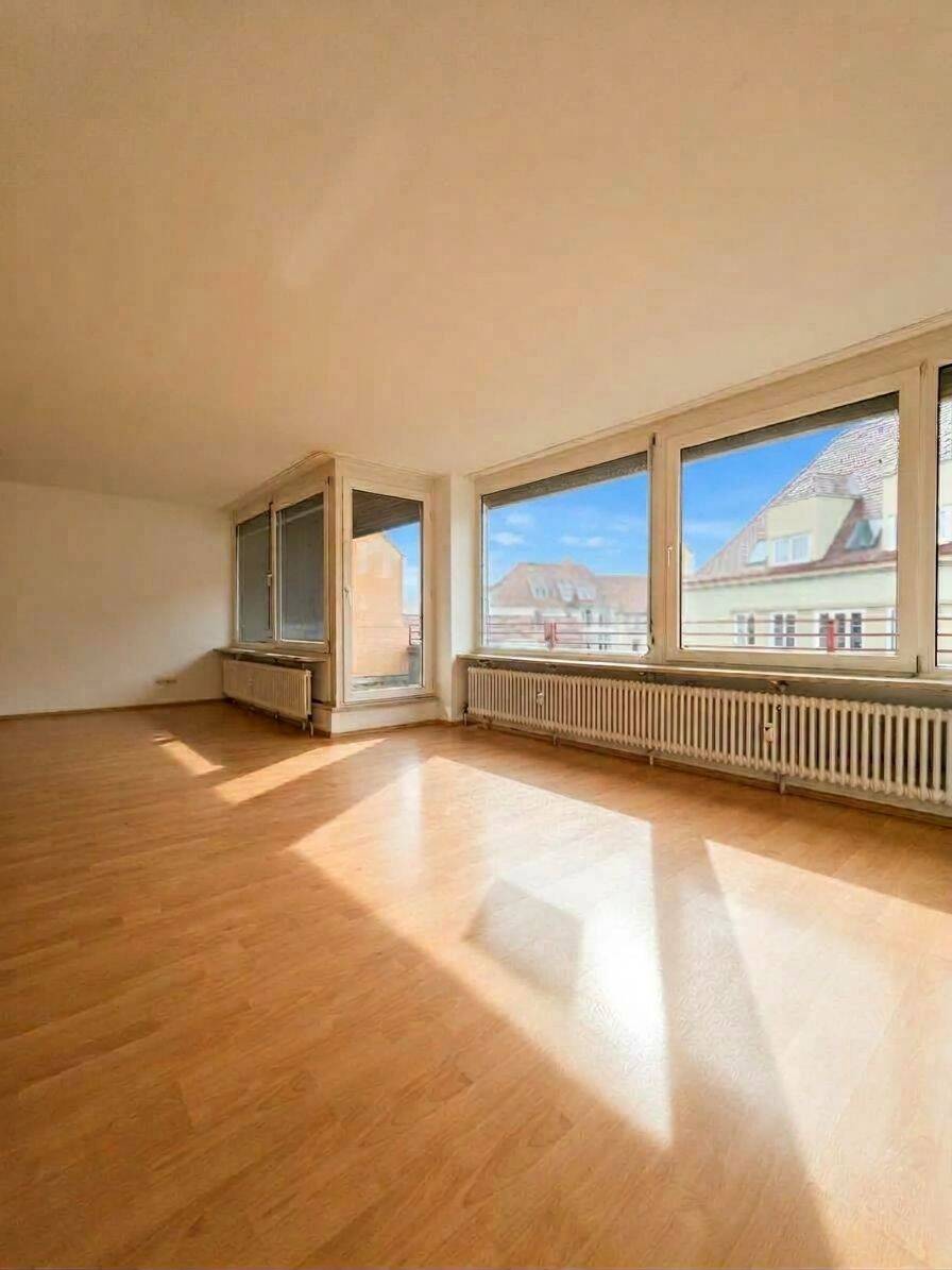 Moderne 2,5-Zimmer-Wohnung mit Balkon in Villingen-Schwenningen, 78054 Villingen-Schwenningen