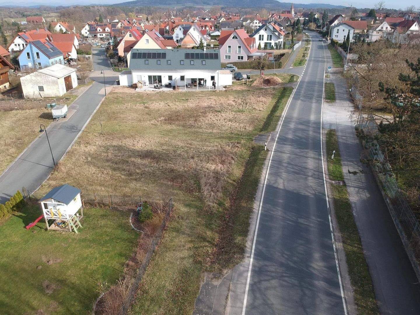 Großes Baugrundstück in Effeltrich, 91090 Effeltrich
