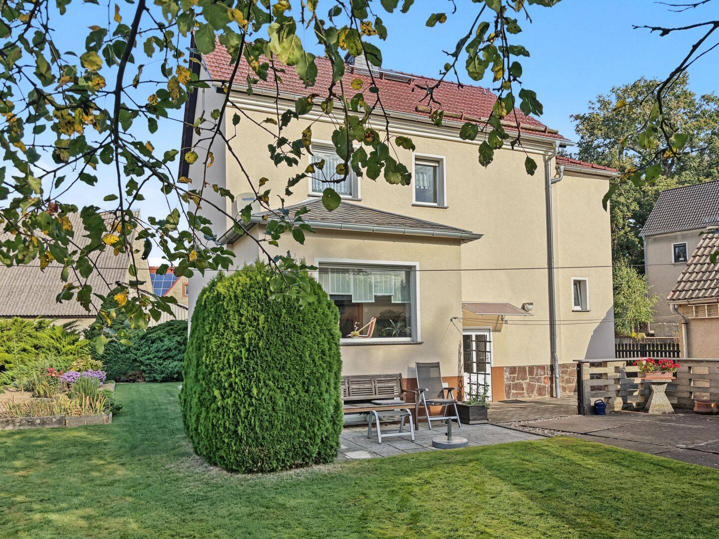 Großes Grundstück, gemütliches Zuhause: Einfamilienhaus in Frohburg OT Greifenhain, 4654 Frohburg