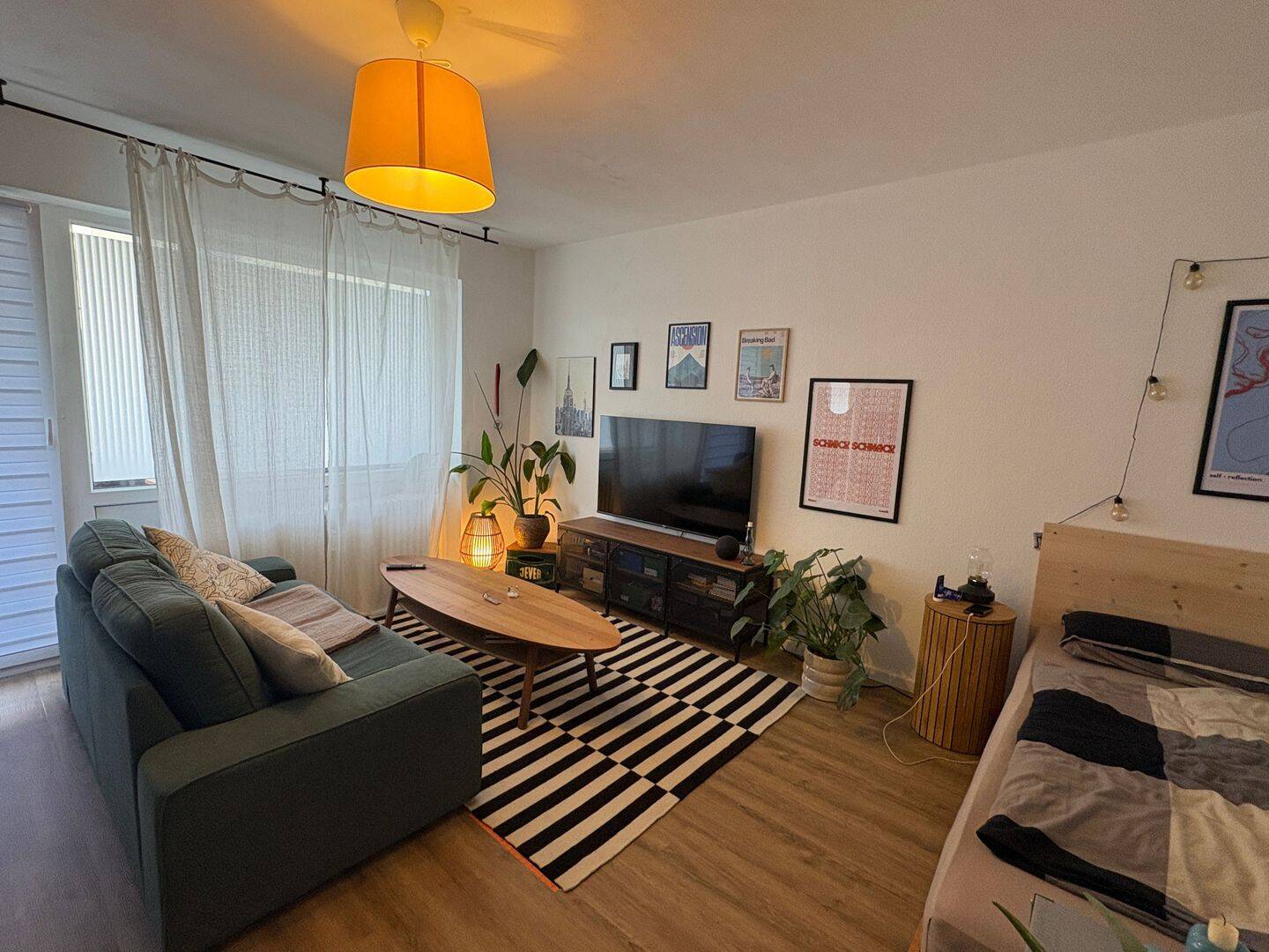 Gemütliche 1-Zimmer-Wohnung mit großem Balkon und Stellplatz, 26135 Oldenburg (Oldb) (Kreyenbrück Krusenbusch Neuenwege Osternburg Tweelbäke)