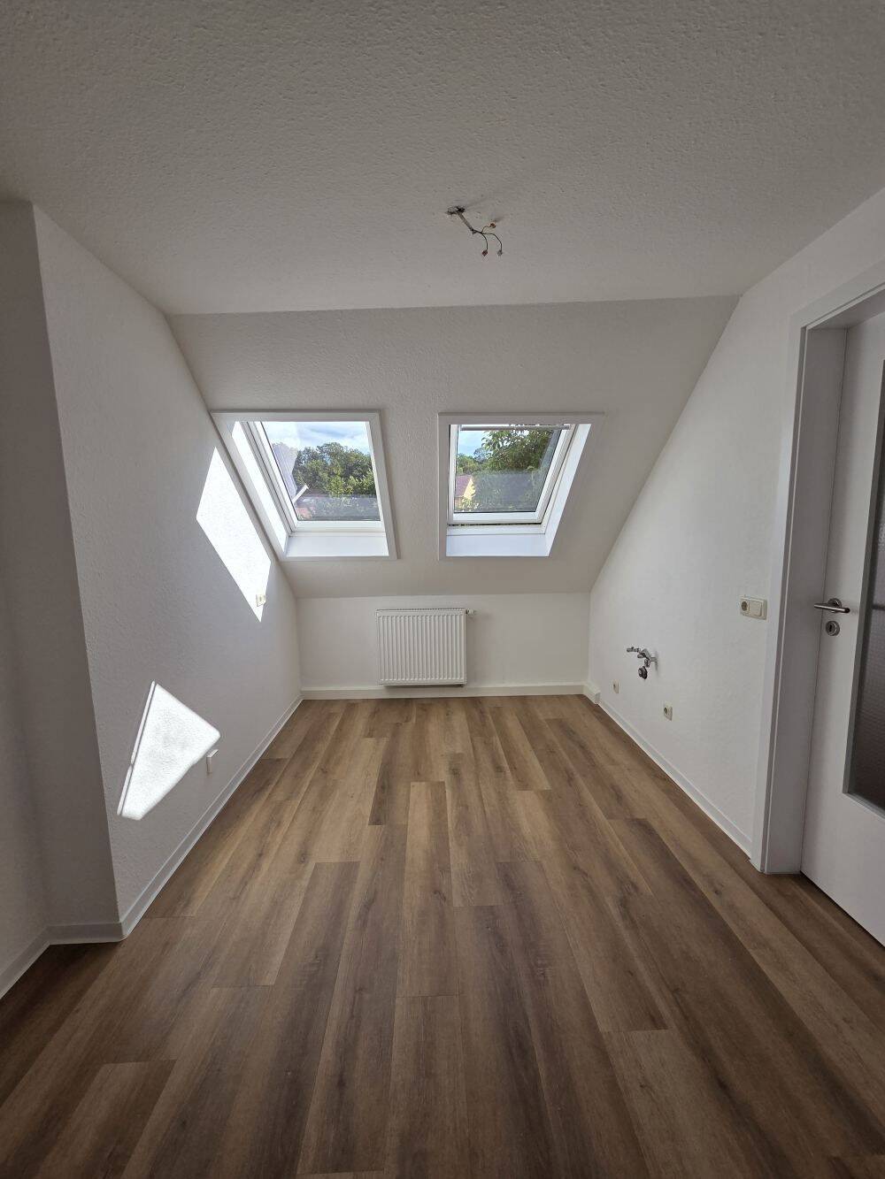 Neu renovierte 3-Zi.-Dachgeschosswohnung – Meißen links der Elbe – MW05/14/01, 1662 Meißen