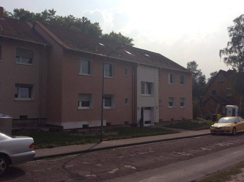 Schöne Wohnung sucht Mieter: günstige 2,5-Zimmer-Wohnung mit Balkon, 46240 Bottrop (Boy Eigen)