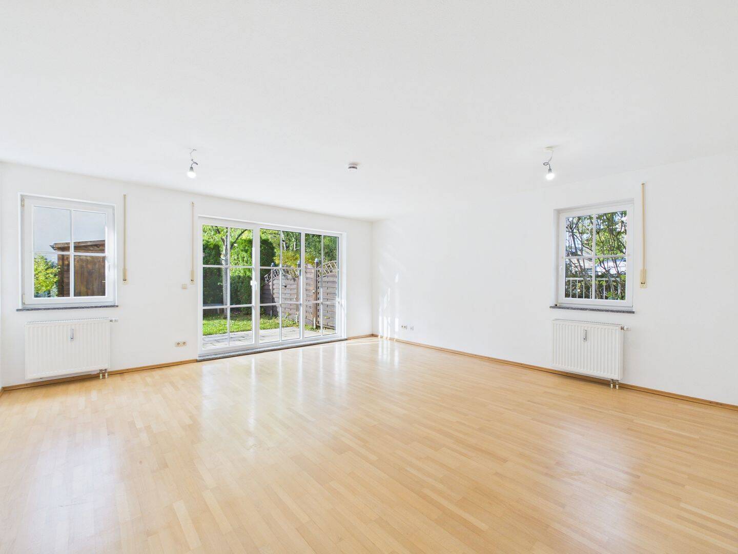 Charmante 3-Zimmer-Gartenwohnung in begehrter Münchner Wohnlage, 81476 München (Thalk. Obersendl.-Forsten-Fürstenr.-Solln)