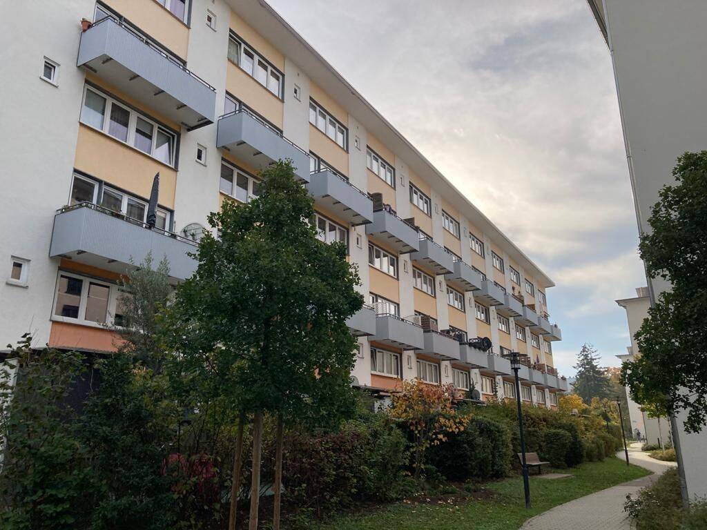 3-Zimmer-Wohnung in Darmstadt mit Balkon, Gäste-WC und Keller, 64295 Darmstadt (Darmstadt)