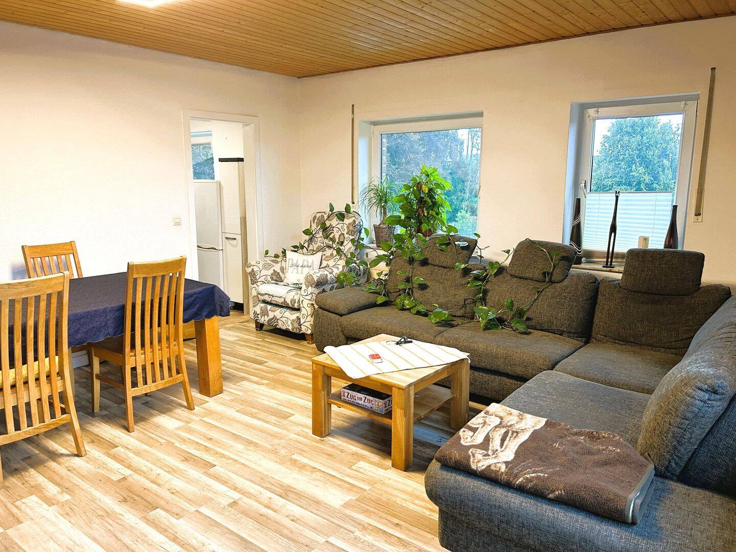 Gemütliche 2-Zimmer Dachgeschosswohnung mit Balkon für 1 bis 2 Personen. WBS erforderlich !, 46499 Hamminkeln