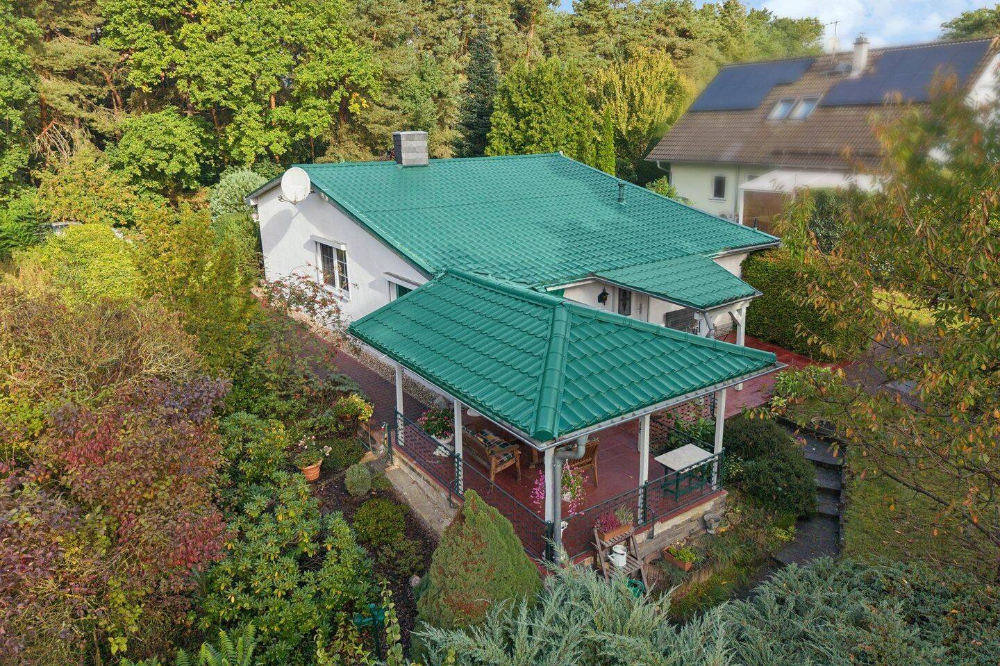 Ebenerdig wohnen im Grünen: Bungalow mit Veranda in Groß Köris, 15746 Groß Köris