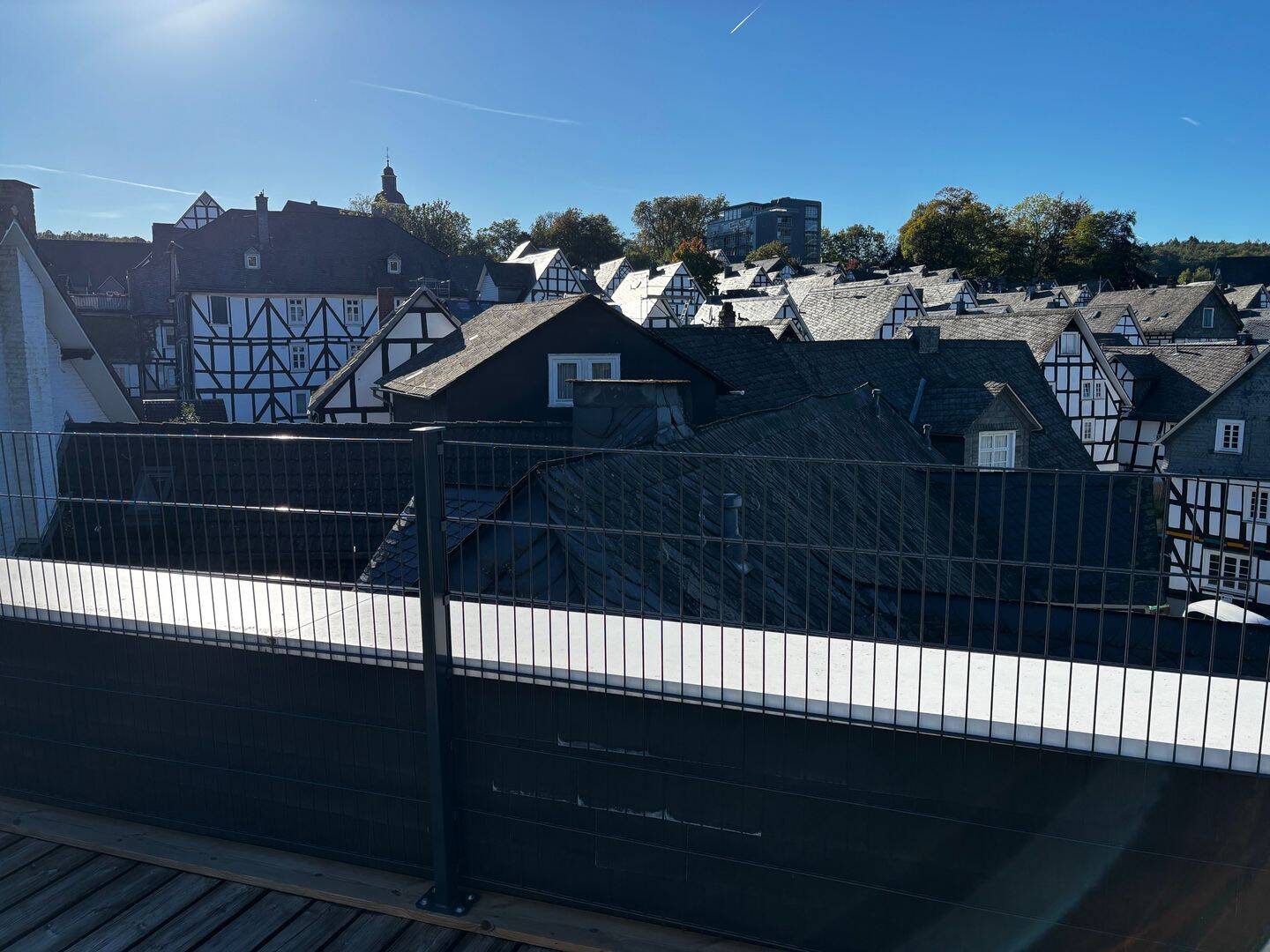 Renovierte und lichtdurchflutete 5 Zimmer Wohnung mit Blick auf die Freudenberger Altstadt, 57258 Freudenberg