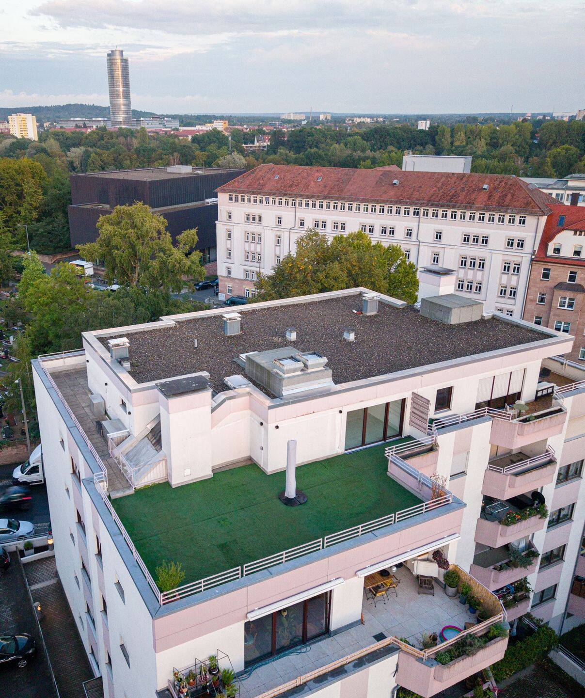 Penthouse am Wöhrder See | 120 m² Dachterrassen | Erstbezug nach Kernsanierung, 90489 Nürnberg (Gärten bei Wöhrd Rennweg Veilhof Wöhrd)
