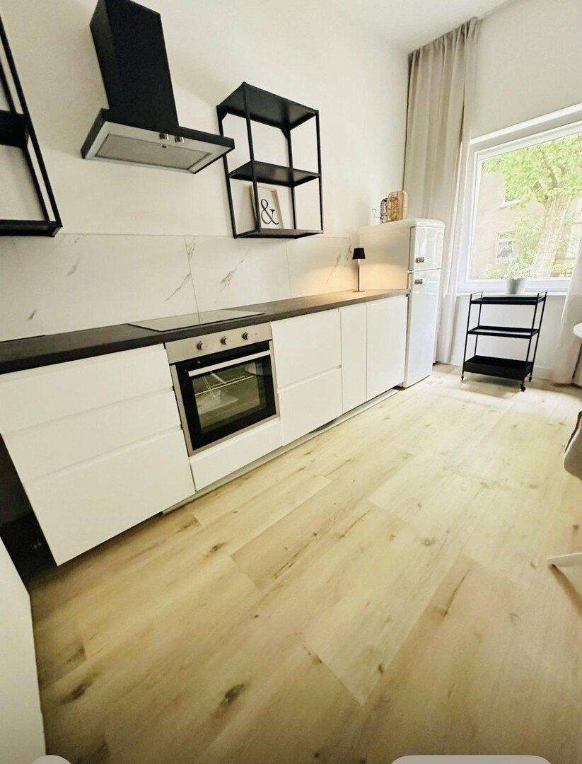 2025 kernsanierte 2-Zimmer-Wohnung – voll möbliert – Top-Lage nahe Bochum-Ehrenfeld-Bergmannsheil, 44789 Bochum (Altenbochum Ehrenfeld Innenstadt Weitmar Wiemelhausen)
