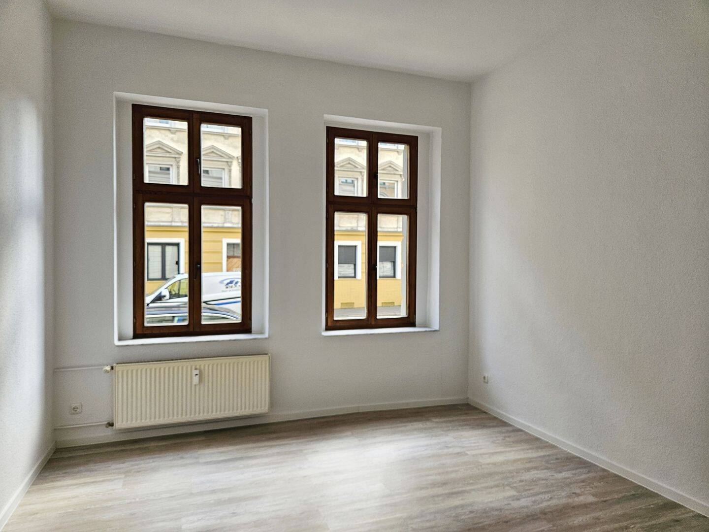 Mit Video: Frisch saniert – 2 Zimmer mit Tageslichtbad und Einbauküche!, 39112 Magdeburg (Leipziger Str. Sudenburg)