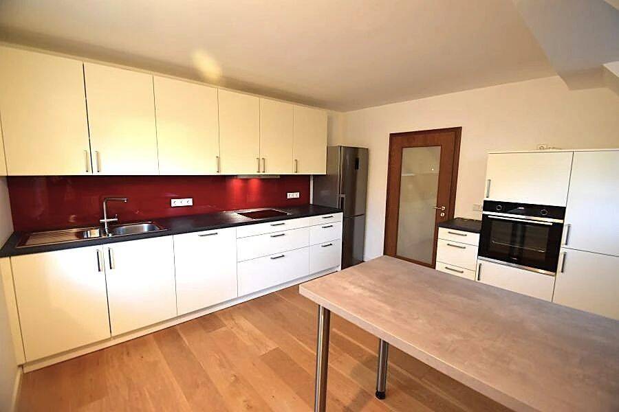 Schöne Maisonette Wohnung mit Balkon in D-Urdenbach, 40593 Düsseldorf (Benrath Garath Urdenbach)