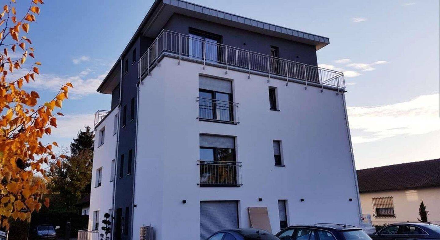 1-Zimmer-Wohnung mit Einbauküch und großem Süd-Balkon, 64347 Griesheim