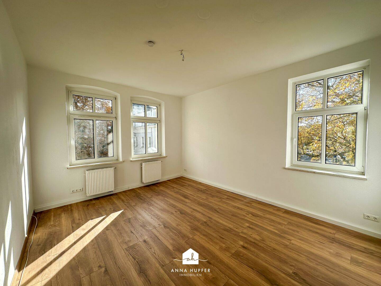 Frisch renovierte 3-Raumwohnung im Zentrum, 7545 Gera (Bieblach Innenstadt Ostviertel Pforten Untermhaus)