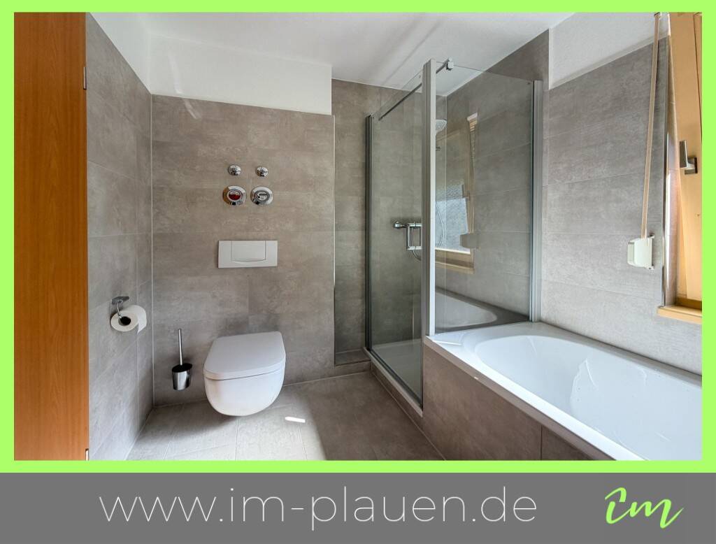 Terrasse – Garage – modernisiert | 2-Zimmer-Wohnung Plauen Neundorf, 8527 Plauen