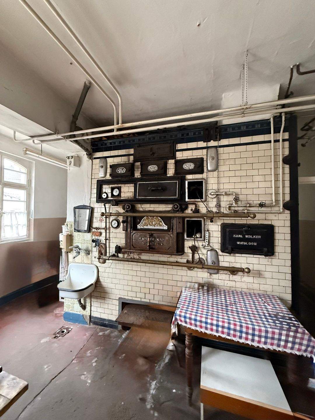 „Liebhaberobjekt mit Seele – Wohnen und Gestalten in einer ehemaligen Bäckerei von 1930“, 79336 Herbolzheim