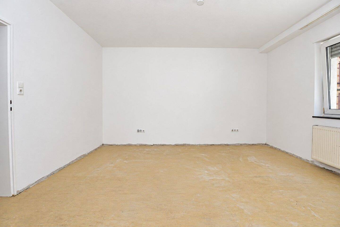2-Zimmer-Wohnung im Hochparterre – Platz für Ihre Wohnideen, 67063 Ludwigshafen am Rhein (Friesenheim/Nord)